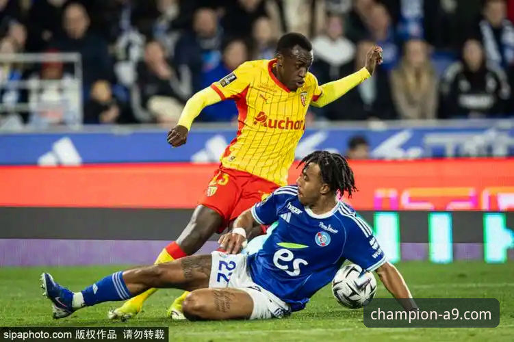 阿根廷锋线新星重伤无缘世界杯最新动态，战术短板引专家深度剖析